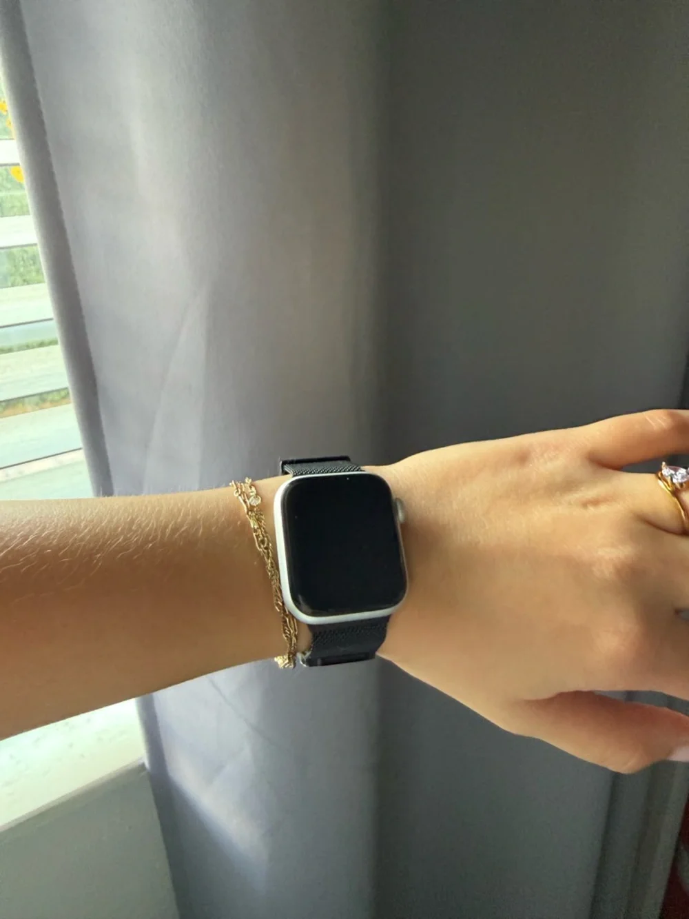 Apple Black Smartwatch with Adjustable Stainless Mesh Band Series 5